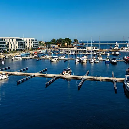 Yacht Park Marina By Amberblue Apartament