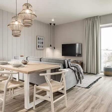 Yacht Park Marina By Amberblue Apartament *