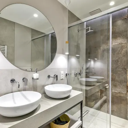 Yacht Park Marina By Amberblue Apartament *