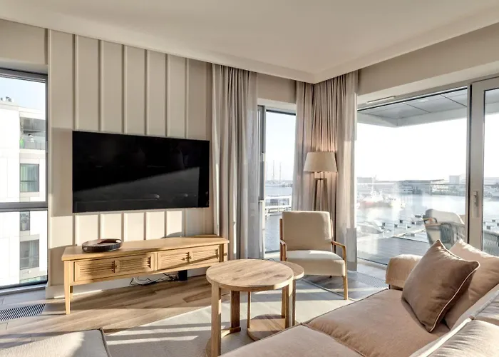Yacht Park Marina By Amberblue Apartamento Gdynia